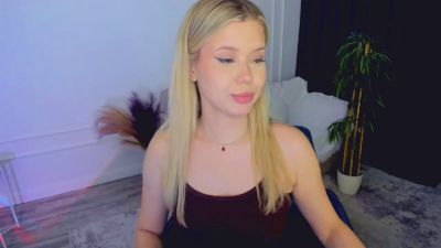 GlamorousGirll live cam on Cam4