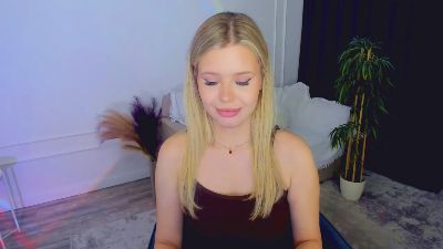 GlamorousGirll live cam on Cam4