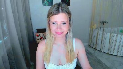 GlamorousGirll live cam on Cam4