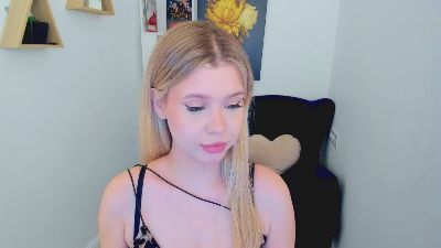 GlamorousGirll live cam on Cam4