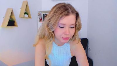 GlamorousGirll live cam on Cam4