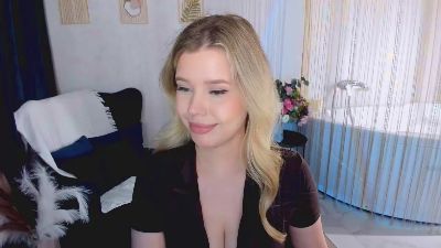 GlamorousGirll live cam on Cam4