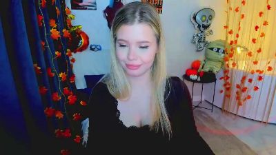 GlamorousGirll live cam on Cam4