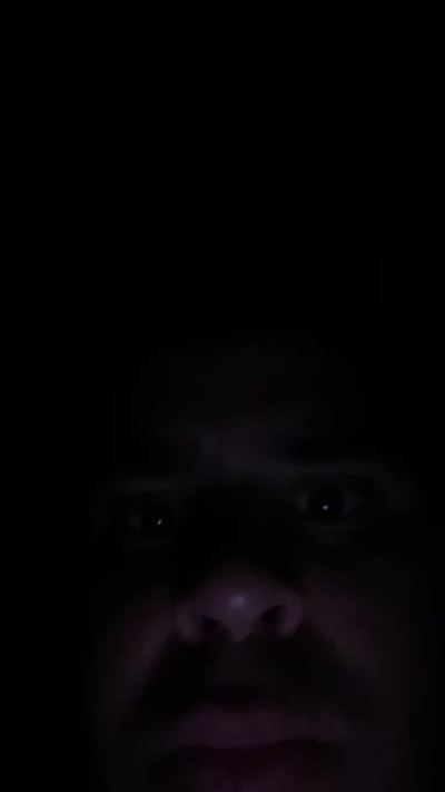 Gleisoooon live cam on Cam4