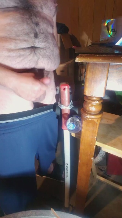 GlenDiesel918 live cam on Cam4