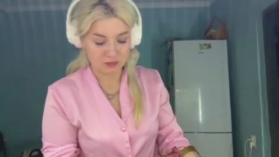 GlynisFunk live cam on UnifiedCams