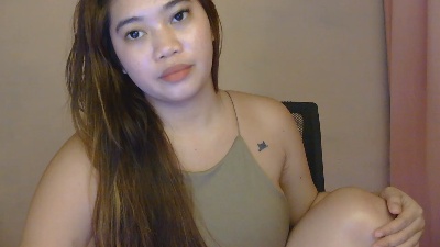 Glyzel_lamion live cam on Cam4