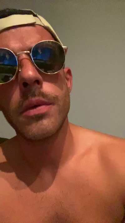 Gon539 live cam on Cam4