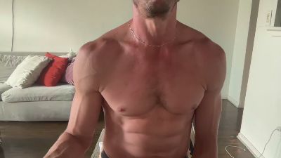 GoneDickin2 live cam on Cam4