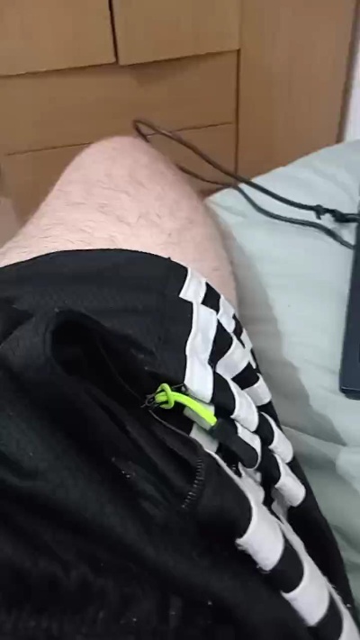 GonzaBA live cam on Cam4