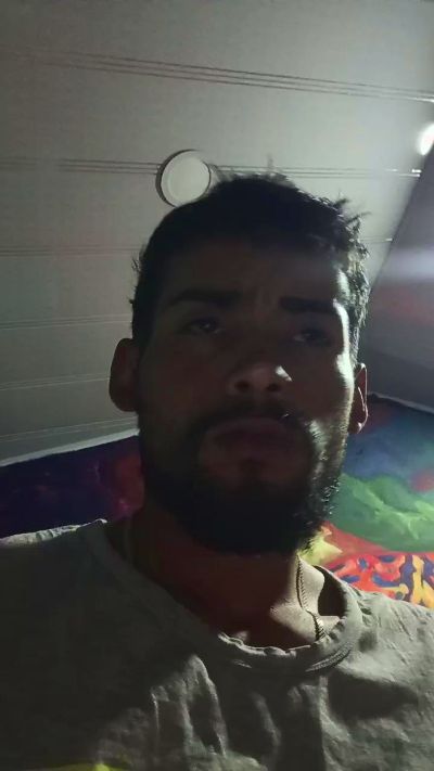 Gonzoa live cam on Cam4