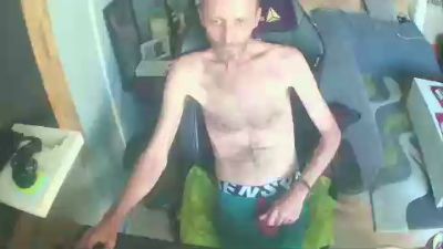 Goodmcluckbln live cam on Cam4