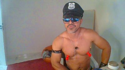 Gooner_Daddy live cam on Cam4