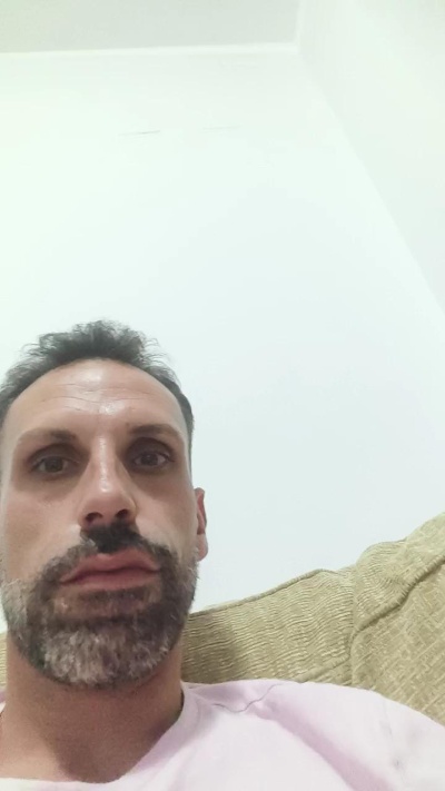 Gorka91hf9 live cam on Cam4