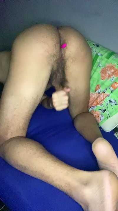 Gostozinho24242 live cam on Cam4
