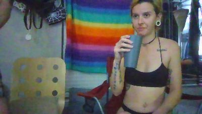Gr8fulAnywayz live cam on Cam4