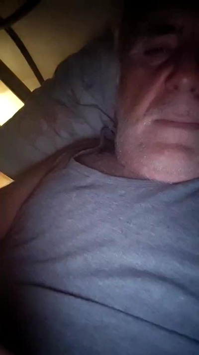 Gr_2222 live cam on Cam4