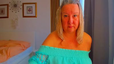 GraceNicole live cam on Cam4