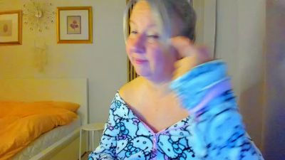 GraceNicole live cam on Cam4