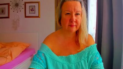 GraceNicole live cam on Cam4