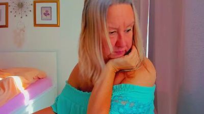 GraceNicole live cam on Cam4