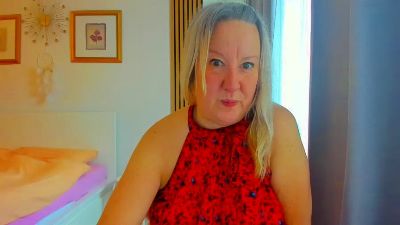 GraceNicole live cam on Cam4