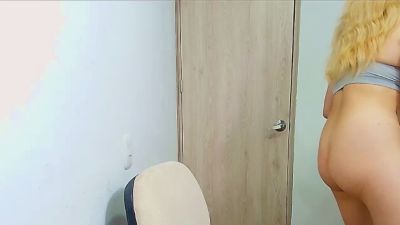 Graceledomas_1 live cam on Cam4