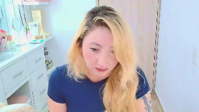 Graceledomas_1 live cam on Cam4