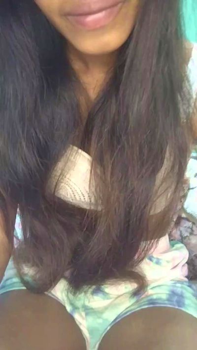 Gracia01 live cam on Cam4