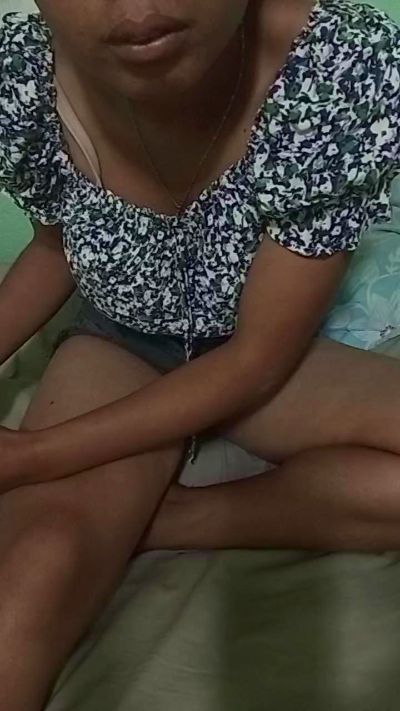 Gracia01 live cam on Cam4