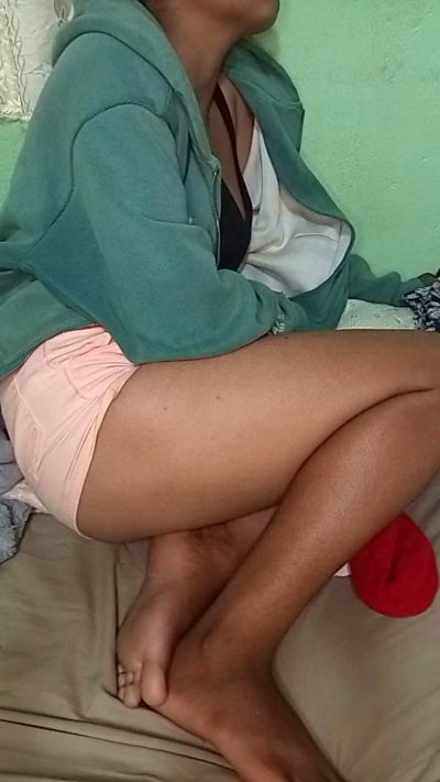 Gracia01 live cam on Cam4
