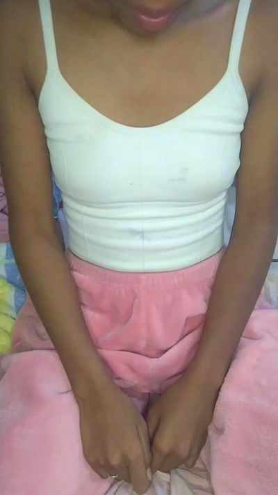 Gracia01 live cam on Cam4
