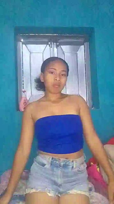 Gracia01 live cam on Cam4