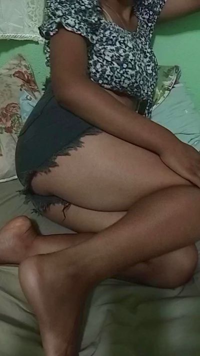 Gracia01 live cam on Cam4
