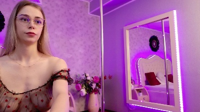 GracieCuteX live cam on Cam4