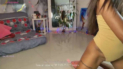 GrajalesAngie live cam on Cam4