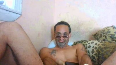 GrandDaddypurp live cam on Cam4