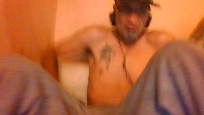 GrandDaddypurp live cam on Cam4