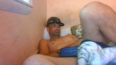 GrandDaddypurp live cam on Cam4
