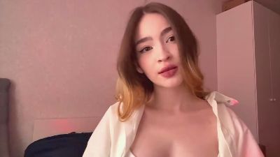 GrayceGardley live cam on Cam4