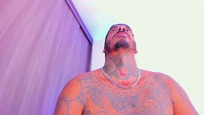 Greatpig_25 live cam on Cam4