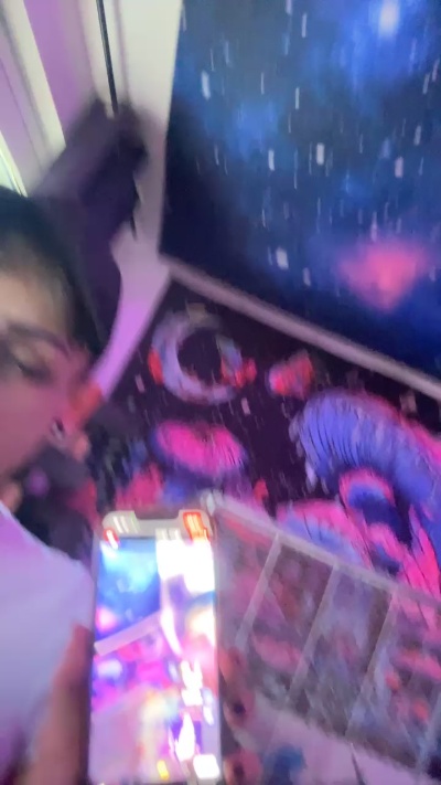 Greenbaby live cam on Cam4