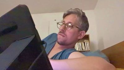 Greenbubblexxx live cam on Cam4