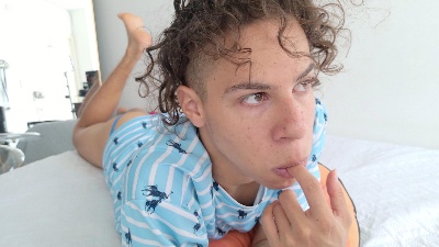 Grey___27 live cam on Cam4
