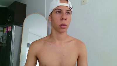 Grey___27 live cam on Cam4