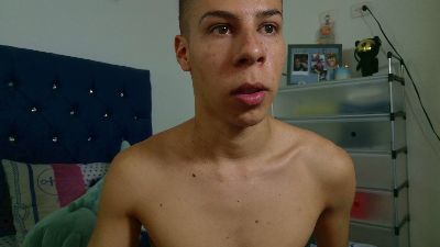 Grey___27 live cam on Cam4