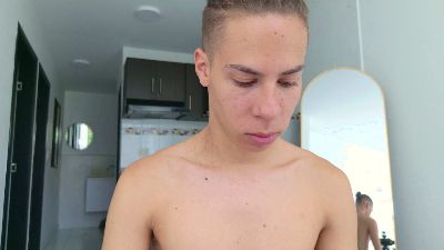 Grey___27 live cam on Cam4