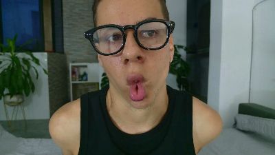 Grey___27 live cam on Cam4