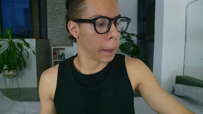 Grey___27 live cam on Cam4