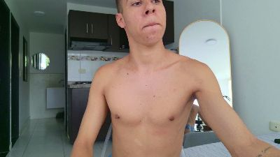 Grey___27 live cam on Cam4